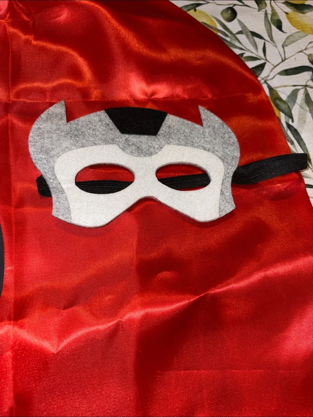 Marvel Red Satin Superhero Cape